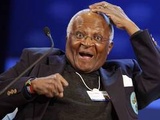 Afrique du Sud : d'Emmanuel Macron au Dalaï Lama, les hommages à Desmond Tutu se multiplient