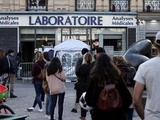 Coronavirus : Les contaminations en hausse sur une semaine en France, une première depuis juillet