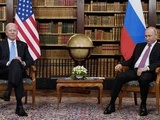 Crise en Ukraine : Biden et Poutine prônent « diplomatie » et « dialogue » avant leur entretien téléphonique