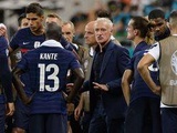 Equipe de France : Cas Giroud, défense en flanelle, cohésion du groupe… Les grands travaux de Didier Deschamps