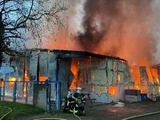 Loire-Atlantique : Spectaculaire incendie dans une usine de Saint-Hilaire-de-Chaléons