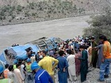 Pakistan : Douze personnes, dont neuf Chinois, décèdent dans l'explosion d'un car
