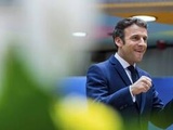 Présidentielle 2022: Emmanuel Macron veut reporter l'âge de la retraite à 65 ans mais promet une concertation apaisée sur le sujet