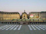 Maîtres d’hôtel, cuisiniers et salariés de l’événementiel : un message fort au miroir d’eau de Bordeaux