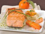 La recette de la semaine : Dos de saumon aux petits légumes à la sauce orange