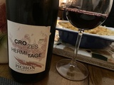 En petites lampées, syrah de Crozes et flacons de sacrés moines