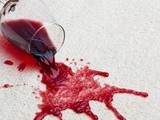 Comment faire disparaître une tâche de vin rouge