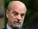 Allocation de rentrée scolaire : Blanquer maintient que certains bénéficiaires l’utilisent pour acheter des écrans plats