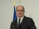Allocation de rentrée scolaire : « Pas notre esprit » que de contrôler son utilisation, dit Castex