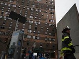 Au moins 19 morts dans un incendie à New York, l'un des pires de l'histoire récente de la ville