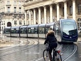 Bordeaux : Bye-bye le tramway, place au rer métropolitain, aux bus et vélos express et à la marche