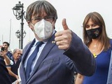 Carlos Puigdemont rentre à Bruxelles mais retournera en Italie pour une audience sur son extradition