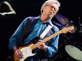 Coronavirus : Eric Clapton « ne peut plus jouer de la guitare » depuis sa vaccination ? Méfiance