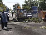 Crise aux Antilles : Des policiers visés par des tirs en Martinique et Guadeloupe