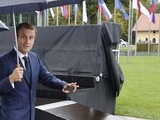 Emmanuel Macron peut-il être fragilisé par ses déclarations polémiques à l’international
