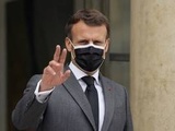Emmanuel Macron recevra syndicats et patronat mardi à l'Elysée