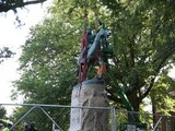Etats-Unis : Quatre ans après les émeutes, Charlottesville déboulonne ses statues confédérées