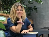 Flora Ghebali, la Parisienne qui veut changer le monde, en changeant les entreprises