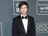Freddie Highmore s’est marié… Pete Doherty s’est fiancé