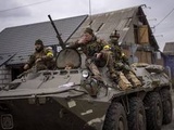 Guerre en Ukraine en direct : Les premiers civils évacués par des couloirs humanitaires arrivés « en sécurité »
