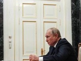 Guerre en Ukraine : Vladimir Poutine approuve l’idée d’envoyer des Syriens combattre