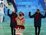 Jo 2022 : Le porte-drapeau des Samoa torse nu à la cérémonie d'ouverture à -6 degrés
