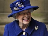 La reine Elizabeth ii hospitalisée une nuit pour des « examens préliminaires »