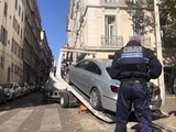 Marseille : « Les Marseillais ont inventé le stationnement en triple file ! »