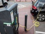 Mobilité : Comment accélérer le déploiement des voitures électriques en France