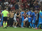 Nice : Un homme accusé d'un salut nazi lors du match ogc Nice-om en détention provisoire
