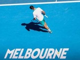 Novak Djokovic à l’Open d’Australie : Le n° 1 mondial expulsé et dans l’avion pour Dubai… Revivez cette folle journée de dimanche en direct