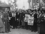 Présidentielle 2022 : Avant le droit de vote en 1944, des femmes françaises ont été élues… puis radiées