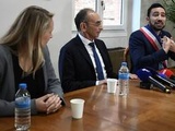 Présidentielle 2022 : Eric Zemmour reçoit un oeuf et le soutien du maire rn de Moissac