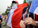 Présidentielle 2022 : Le drapeau tricolore hissé toujours plus haut