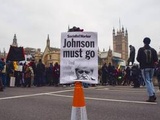 Royaume-Uni : Boris Johnson va réagir pour conserver son poste après le « partygate »