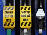 Royaume-Uni : Des militaires mobilisés pour approvisionner les stations essence en pleine pénurie
