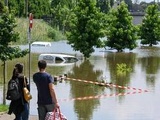 Saône-et-Loire : Une rivière sort de son lit, Louhans coupée en deux