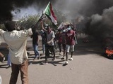 Soudan : Des milliers de manifestants anti-putsch malgré la coupure d'internet et du téléphone par les autorités