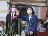 Taïwan ne cèdera pas aux pressions de la Chine, affirme sa présidente