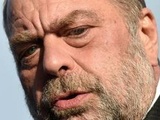 Trafic de drogue à Grenoble : Des sachets de cannabis à l’effigie d’Éric Dupond-Moretti
