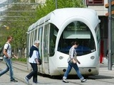 Vaulx-en-Velin : Un adolescent décède en faisant du tram-surfing
